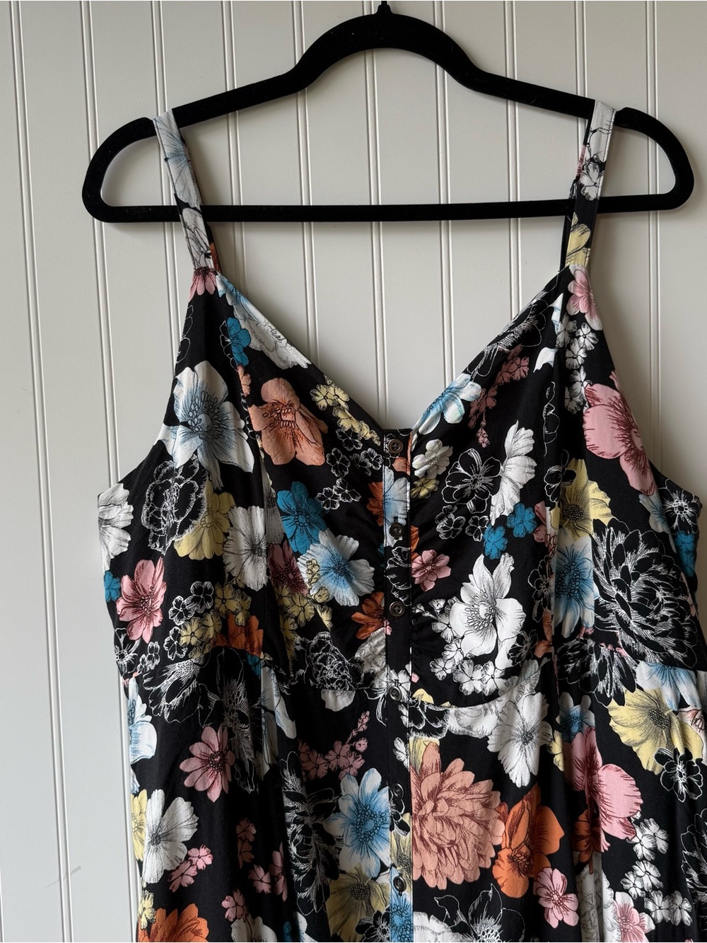 Torrid Black Floral Tiered Spaghetti Strap Dress size 3 - Picture 2 of 11